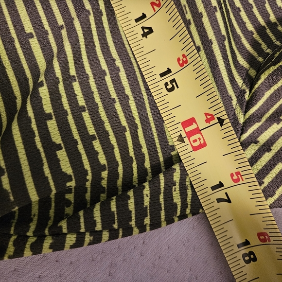 Xersion Performance Wear ladies top - Picture 4 of 9